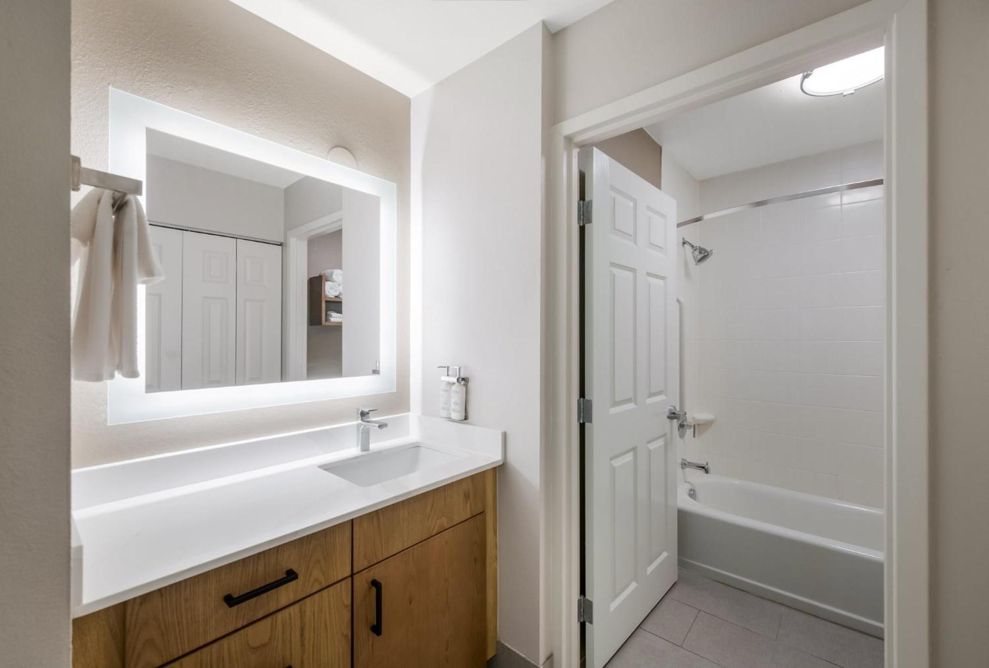 Staybridge Suites Chesapeake-Virginia Beach By Ihg Bagian luar foto