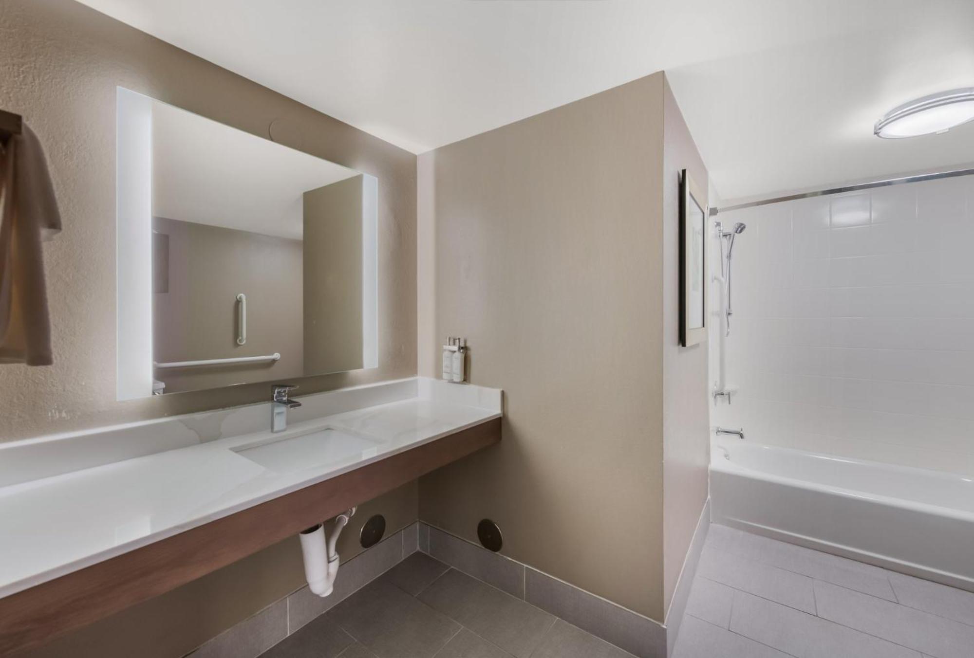 Staybridge Suites Chesapeake-Virginia Beach By Ihg Bagian luar foto